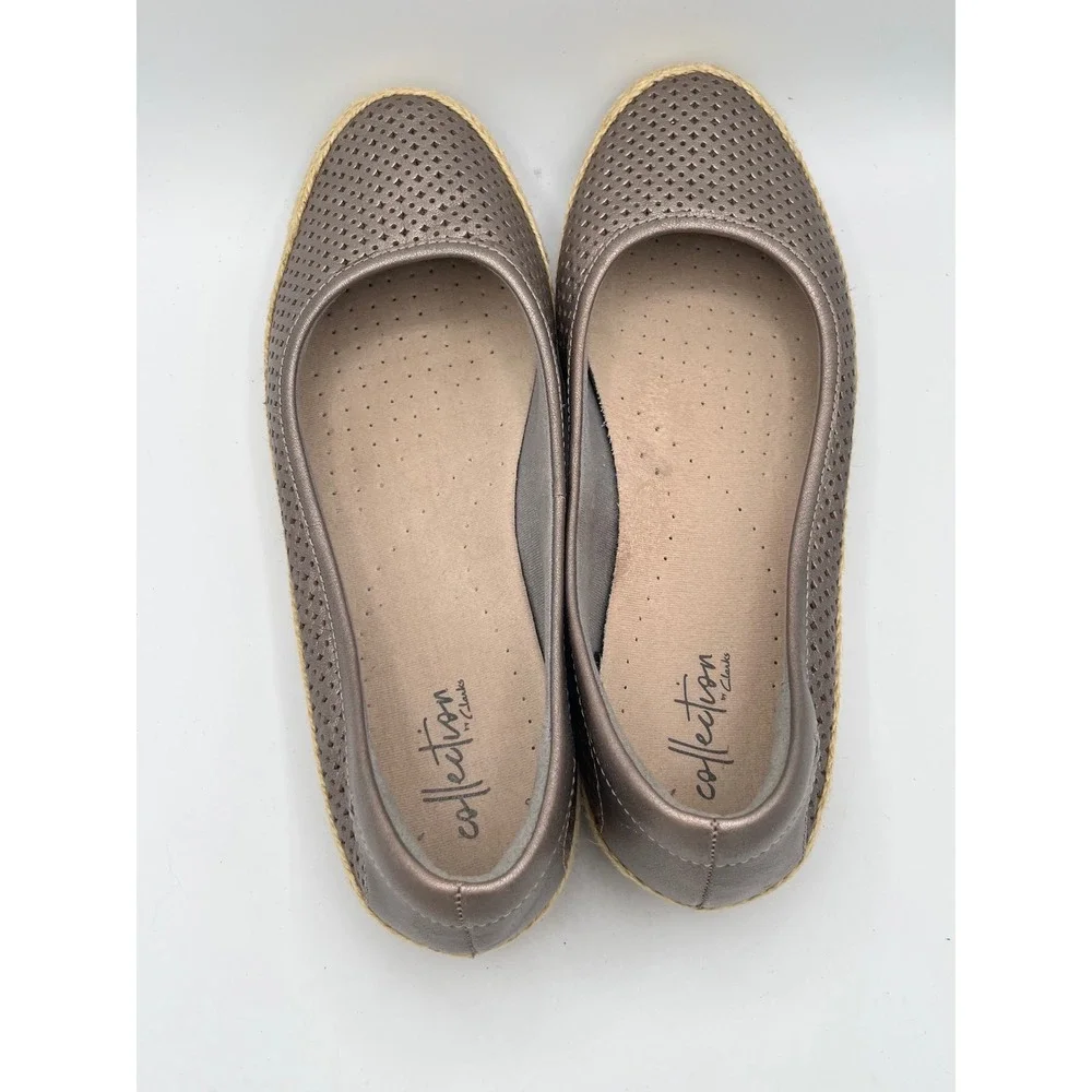 Clarks Collection‎ Women Sz 8M Metallic Pewter Perforated Espadrille Flats